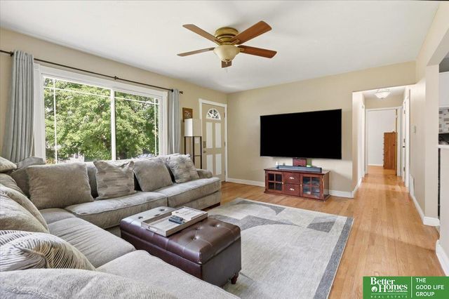 803 Terrace Avenue, Bellevue, NE 68005
