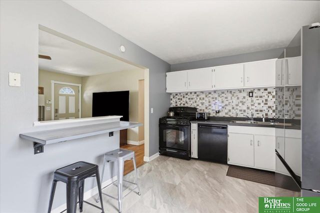 803 Terrace Avenue, Bellevue, NE 68005