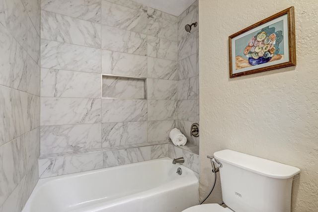 9211 Cascajo Drive NE, Albuquerque, NM 87111