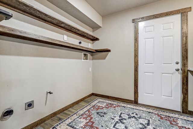 9211 Cascajo Drive NE, Albuquerque, NM 87111