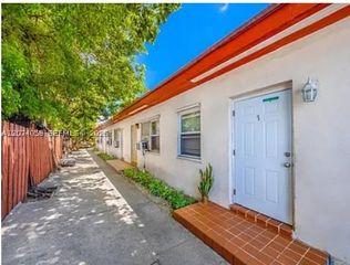 669 NW 28th St 5, Miami, FL 33127