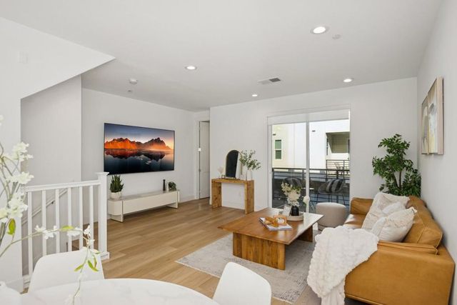 3690 Access, Fremont, CA 94538