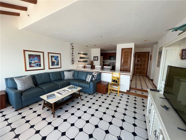 38 Camino De Flores, Avalon, CA 90704