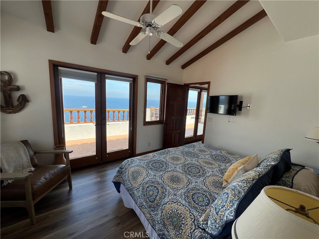 Image 12 of property listing at 38 Camino De Flores, Avalon, CA 90704