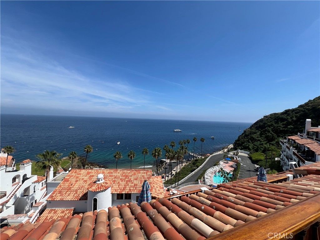 Image 17 of property listing at 38 Camino De Flores, Avalon, CA 90704