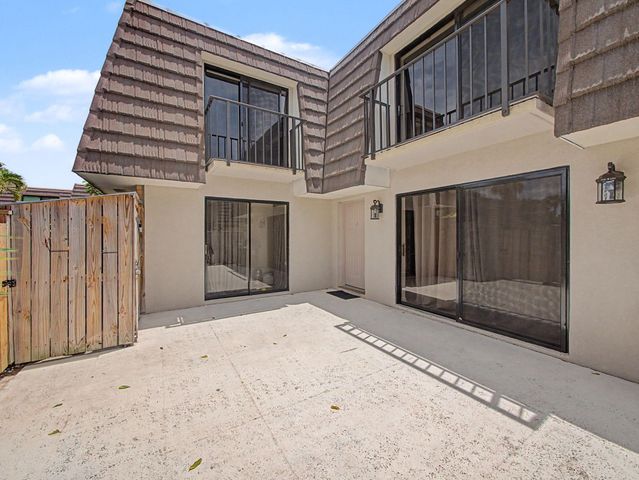 1921 19th Court, Jupiter, FL 33477