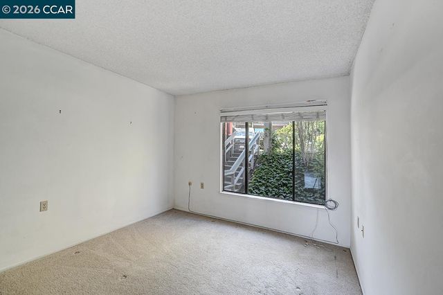 1400 Canyonwood Ct 6, Walnut Creek, CA 94595