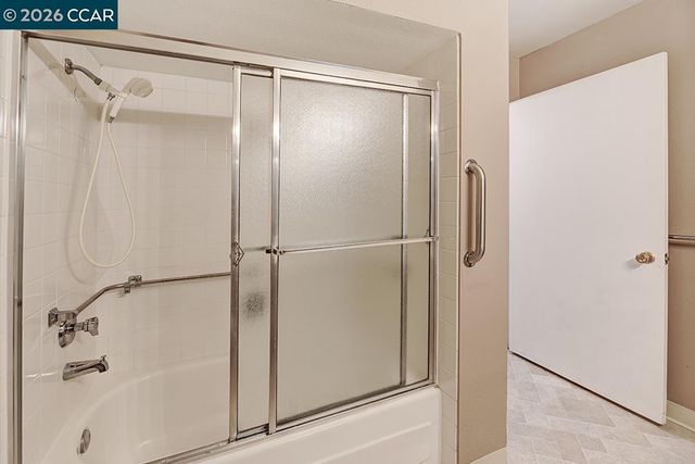 1400 Canyonwood Ct 6, Walnut Creek, CA 94595