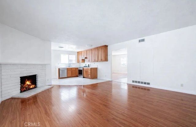 24033 Welby Way, West Hills, CA 91307