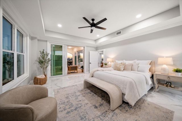 211 DOLPHIN POINT 501, Clearwater, FL 33767