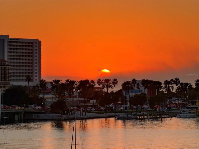 211 DOLPHIN POINT 501, Clearwater, FL 33767