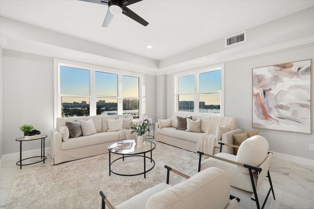 211 DOLPHIN POINT 501, Clearwater, FL 33767