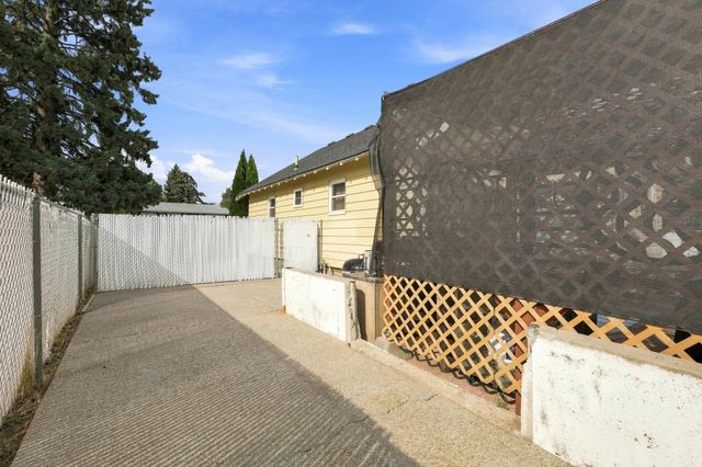 3528 E 32nd Ave, Spokane, WA 99223