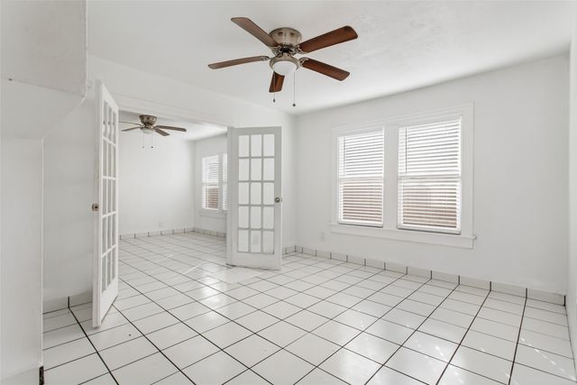 6112 Llano Avenue, Dallas, TX 75214