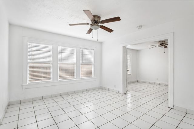 6112 Llano Avenue, Dallas, TX 75214