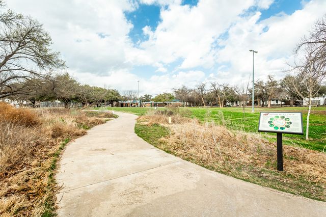 6112 Llano Avenue, Dallas, TX 75214