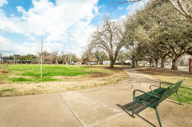 6112 Llano Avenue, Dallas, TX 75214