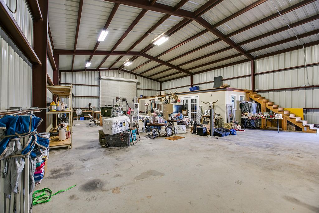 Image 43 of property listing at 725 Ranch To Market Road 584, San Angelo, TX 76904