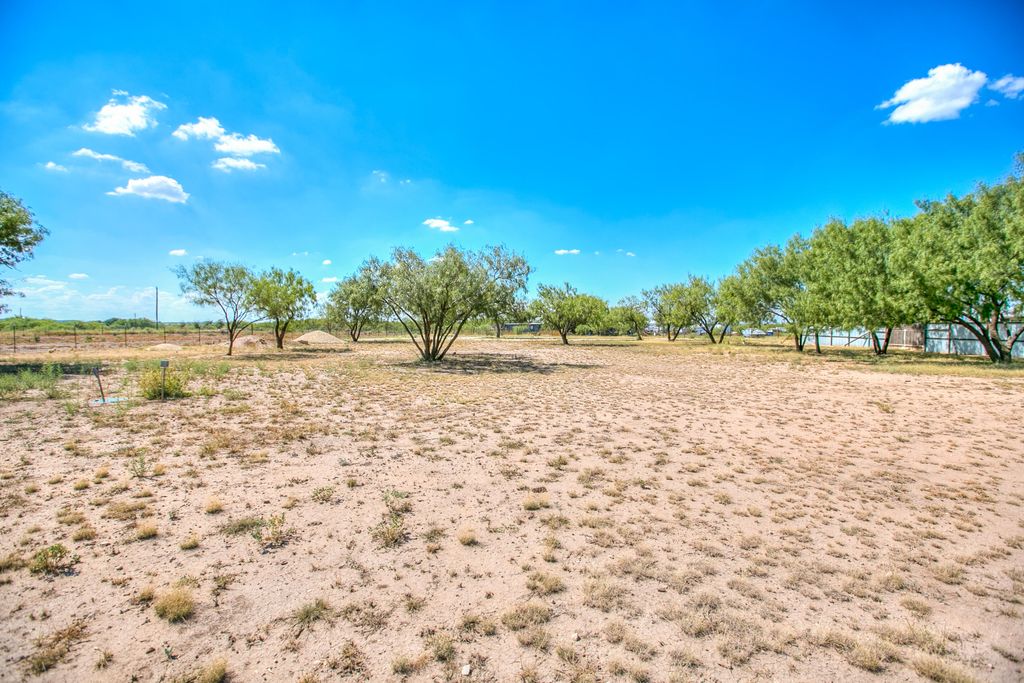 Image 53 of property listing at 725 Ranch To Market Road 584, San Angelo, TX 76904