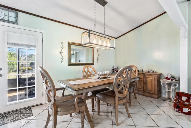 7878 JEFF Drive, Jacksonville, FL 32244