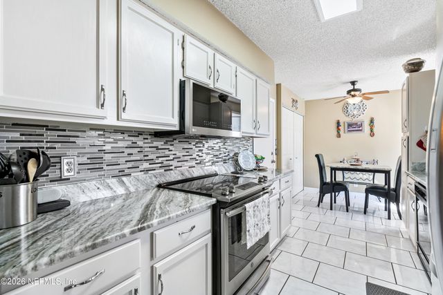 7878 JEFF Drive, Jacksonville, FL 32244