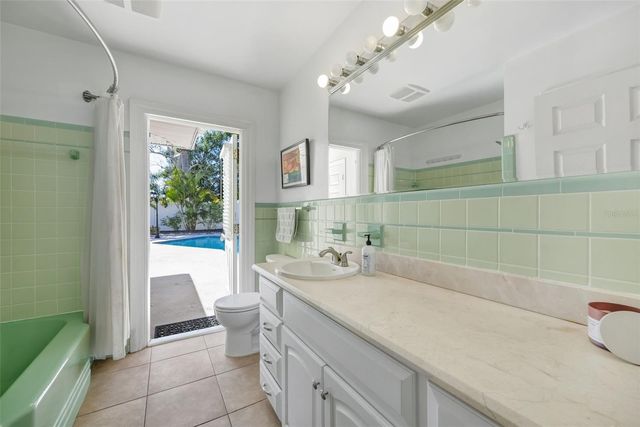 3067 KAPOK KOVE DRIVE, Clearwater, FL 33759