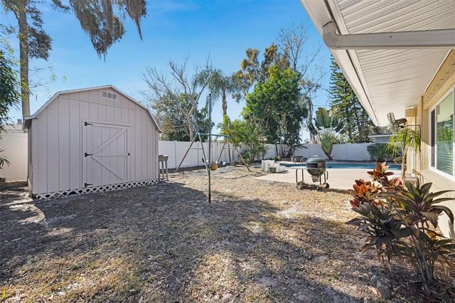 3067 KAPOK KOVE DRIVE, Clearwater, FL 33759