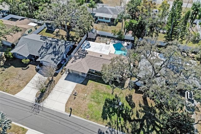 3067 KAPOK KOVE DRIVE, Clearwater, FL 33759