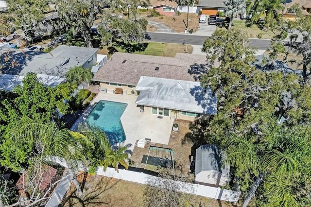 3067 KAPOK KOVE DRIVE, Clearwater, FL 33759