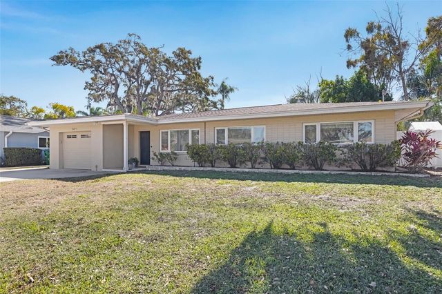 3067 KAPOK KOVE DRIVE, Clearwater, FL 33759