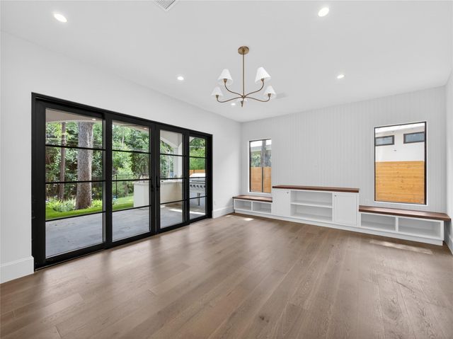 5 Scott Crescent, Austin, TX 78703