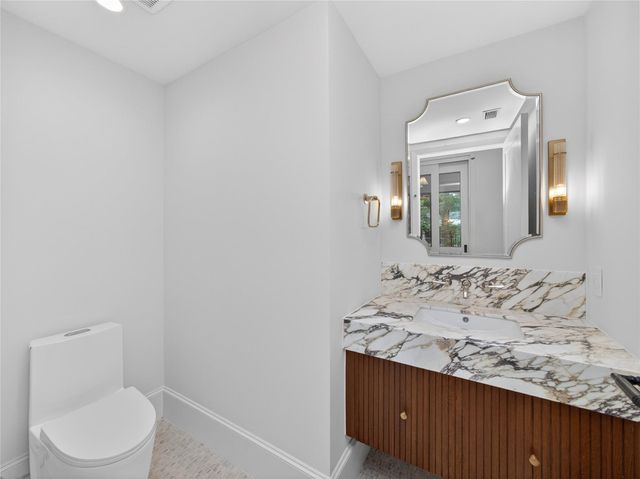 5 Scott Crescent, Austin, TX 78703