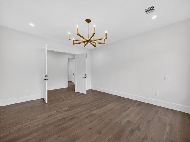 5 Scott Crescent, Austin, TX 78703