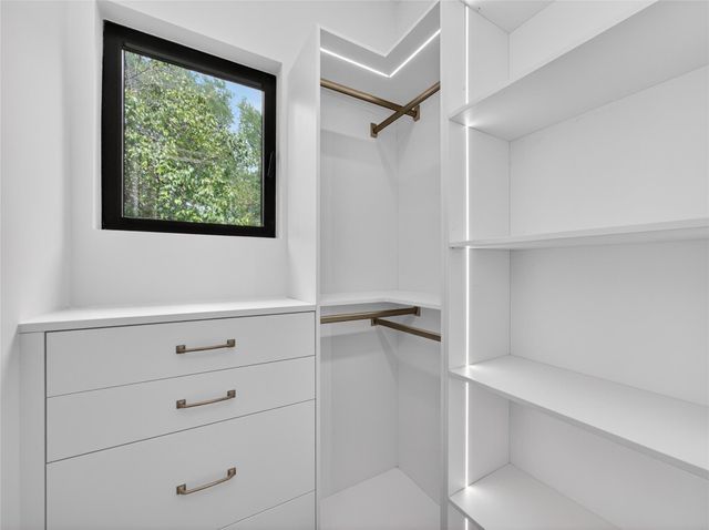 5 Scott Crescent, Austin, TX 78703