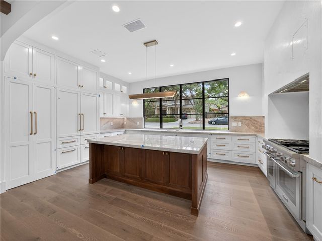 5 Scott Crescent, Austin, TX 78703
