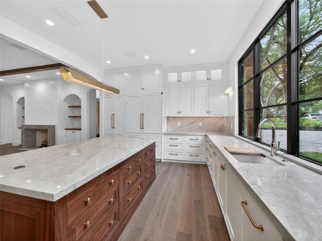 5 Scott Crescent, Austin, TX 78703