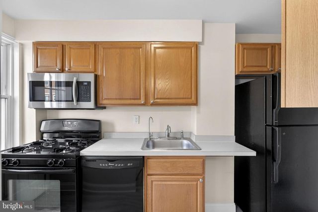 1015 BALTIMORE AVE, Wilmington, DE 19805