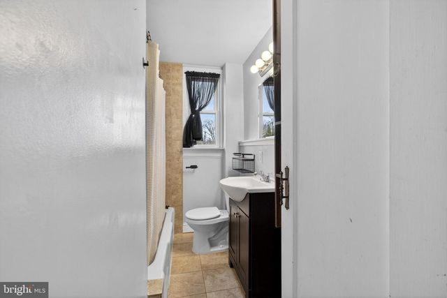 1015 BALTIMORE AVE, Wilmington, DE 19805