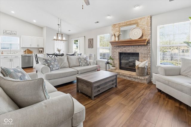 8546 Cressmoor Court, Indianapolis, IN 46234