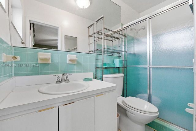 1930 SW 82nd Ave, Miami, FL 33155