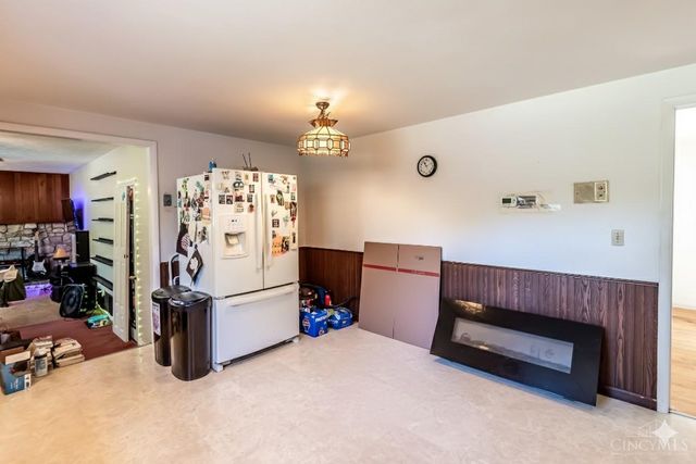 625 Sharon Drive, Fairborn, OH 45324