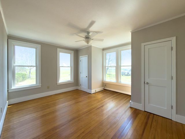 267 Bodemann LN, Lockhart, TX 78644