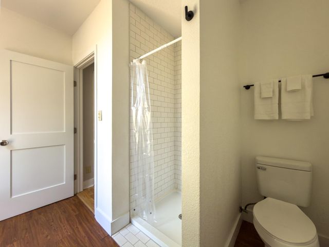 267 Bodemann LN, Lockhart, TX 78644