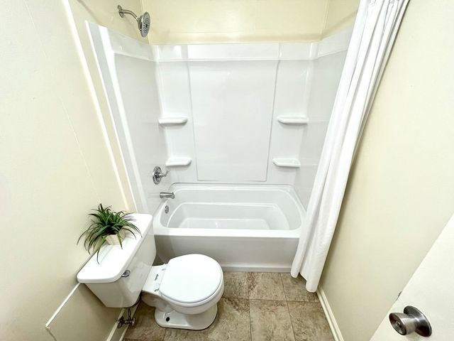 2303 Debbie Drive, Dothan, AL 36303