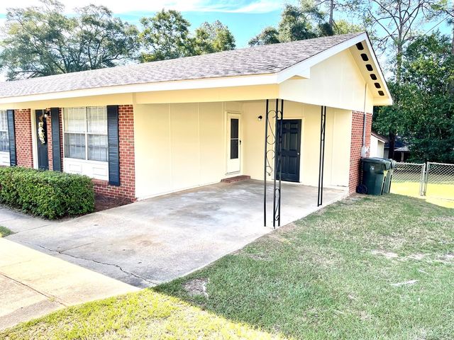 2303 Debbie Drive, Dothan, AL 36303