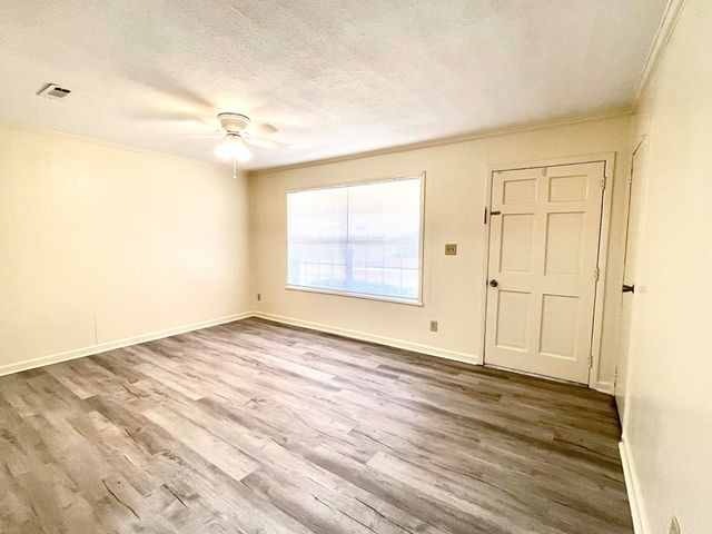 2303 Debbie Drive, Dothan, AL 36303