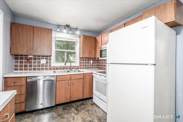 643 Bucks Hill Road, Southbury, CT 06488