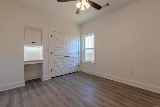 2243 E Maryland Ave, Sherwood, AR 72120