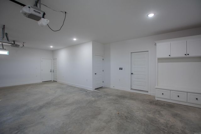 2243 E Maryland Ave, Sherwood, AR 72120