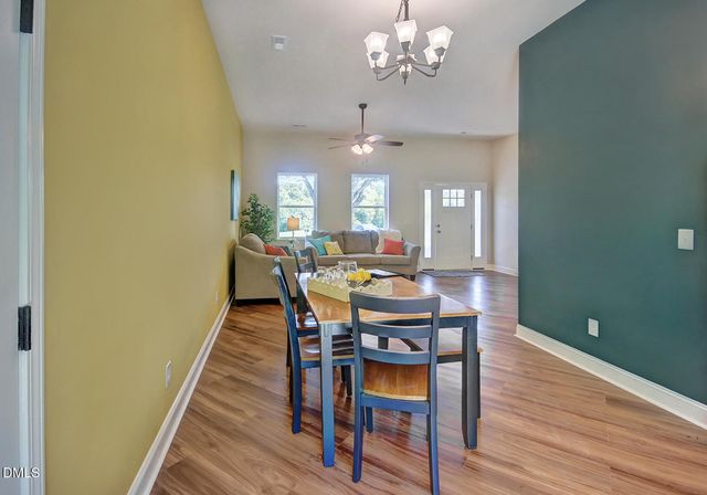 132 N State Street, Haw River, NC 27258